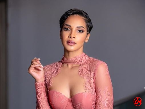 Liesl Laurie congratulates her husband for becoming a Specialist Radiologist
